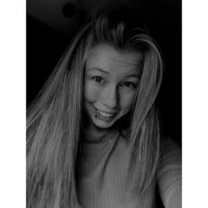 Meet your Posher, Mackenzie